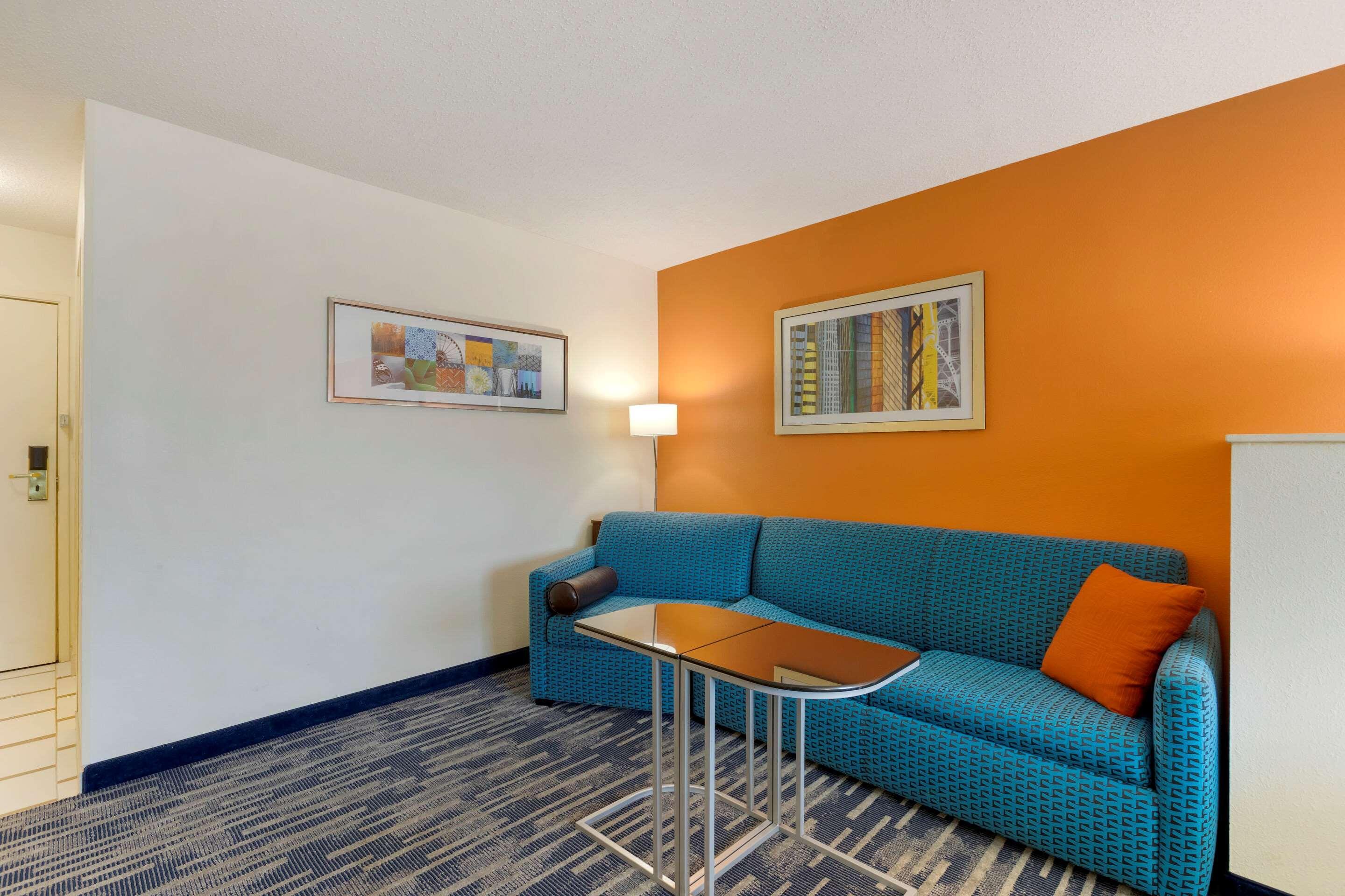 Quality Inn & Suites Keokuk North Buitenkant foto