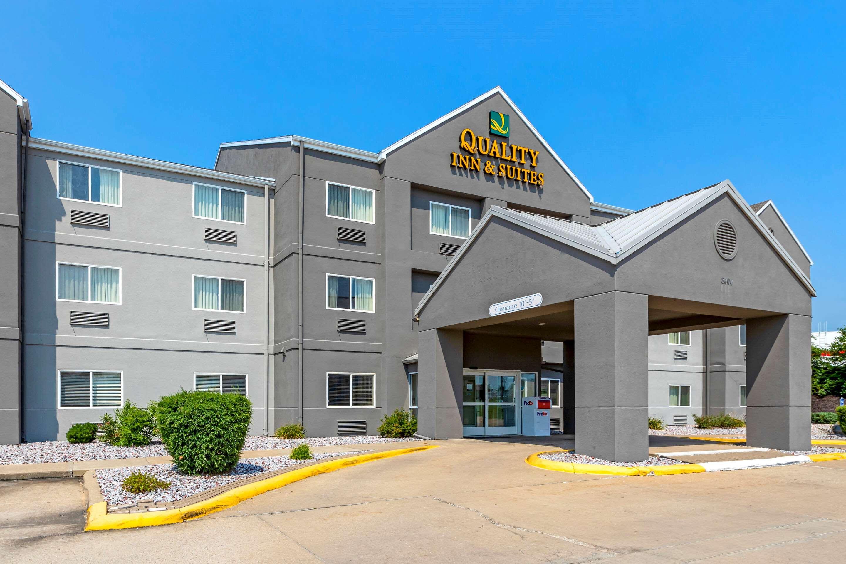 Quality Inn & Suites Keokuk North Buitenkant foto
