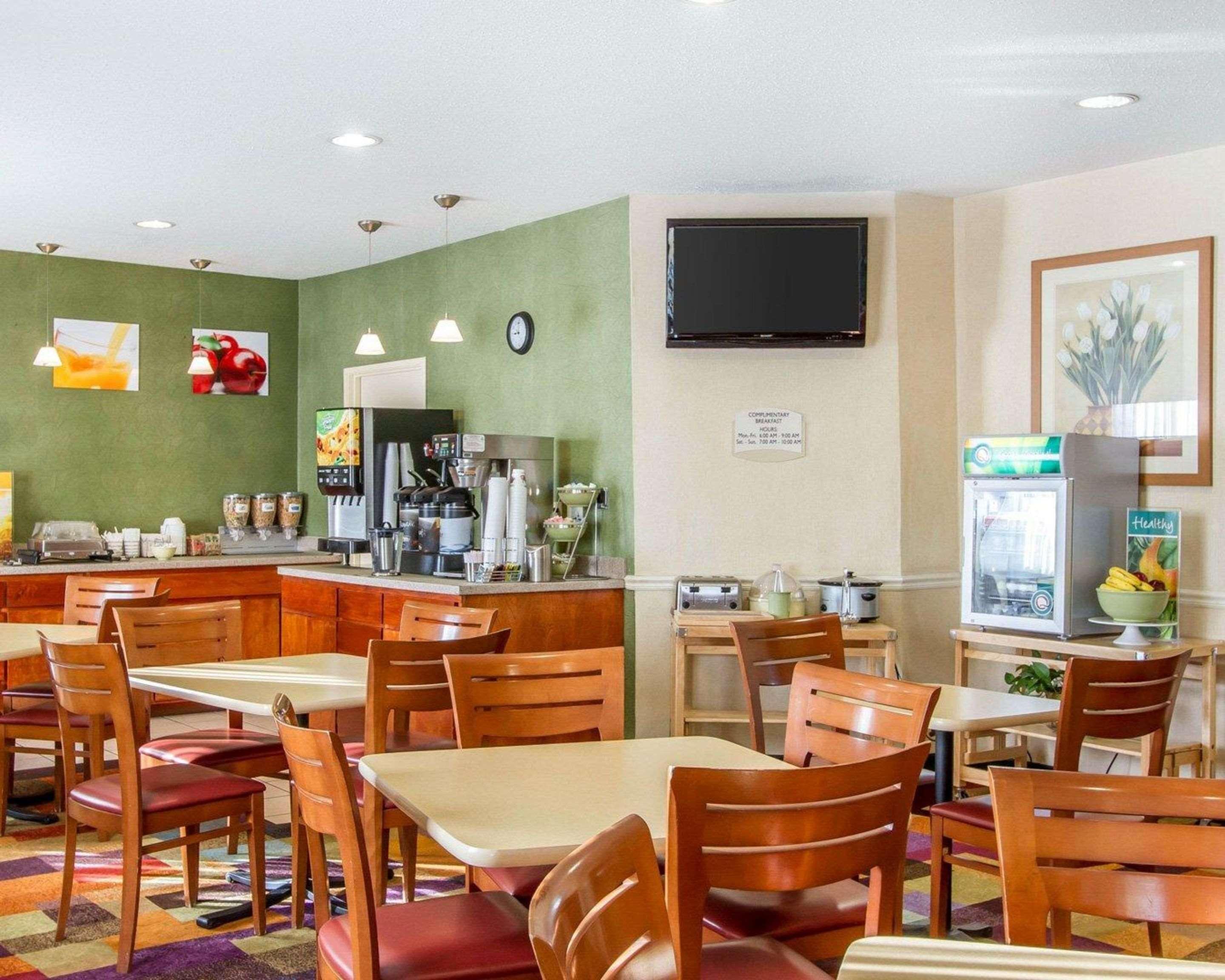 Quality Inn & Suites Keokuk North Buitenkant foto